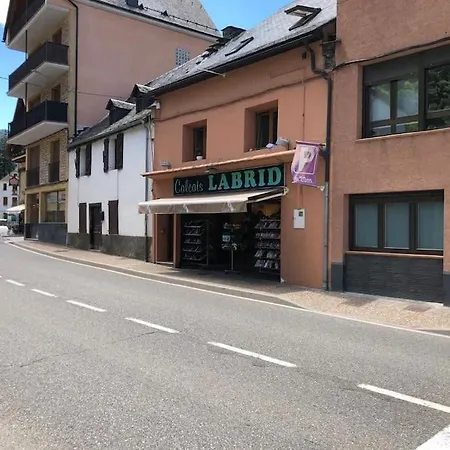 Alojamiento Karina 公寓 莱斯